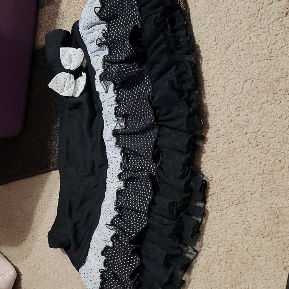 Black skirt with polka dot layers and bows